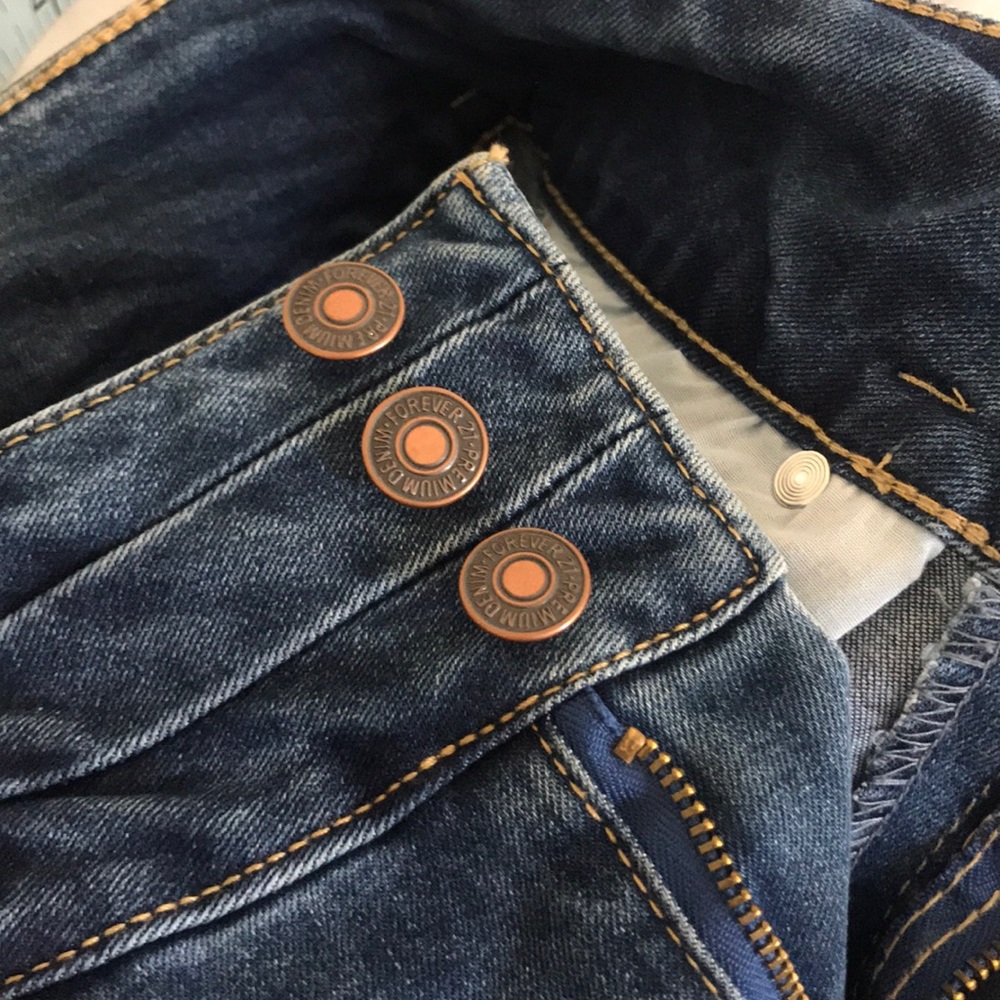 Jeans - Picture 6 of 6